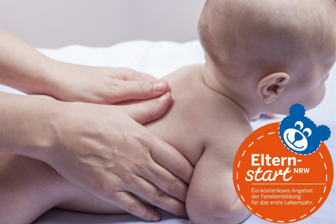 Baby wird massiert